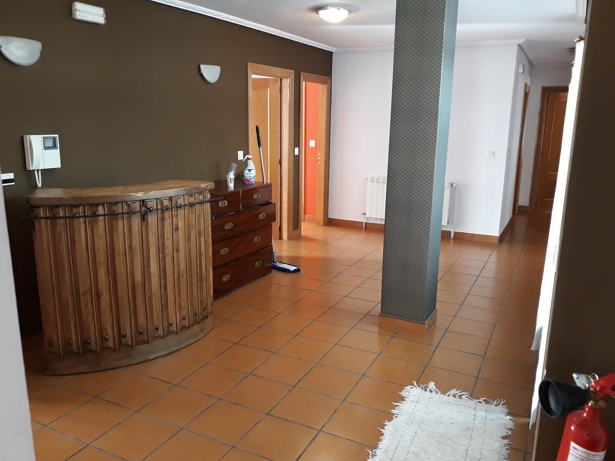 Hostal Ardoi Zizur Mayor Exterior foto