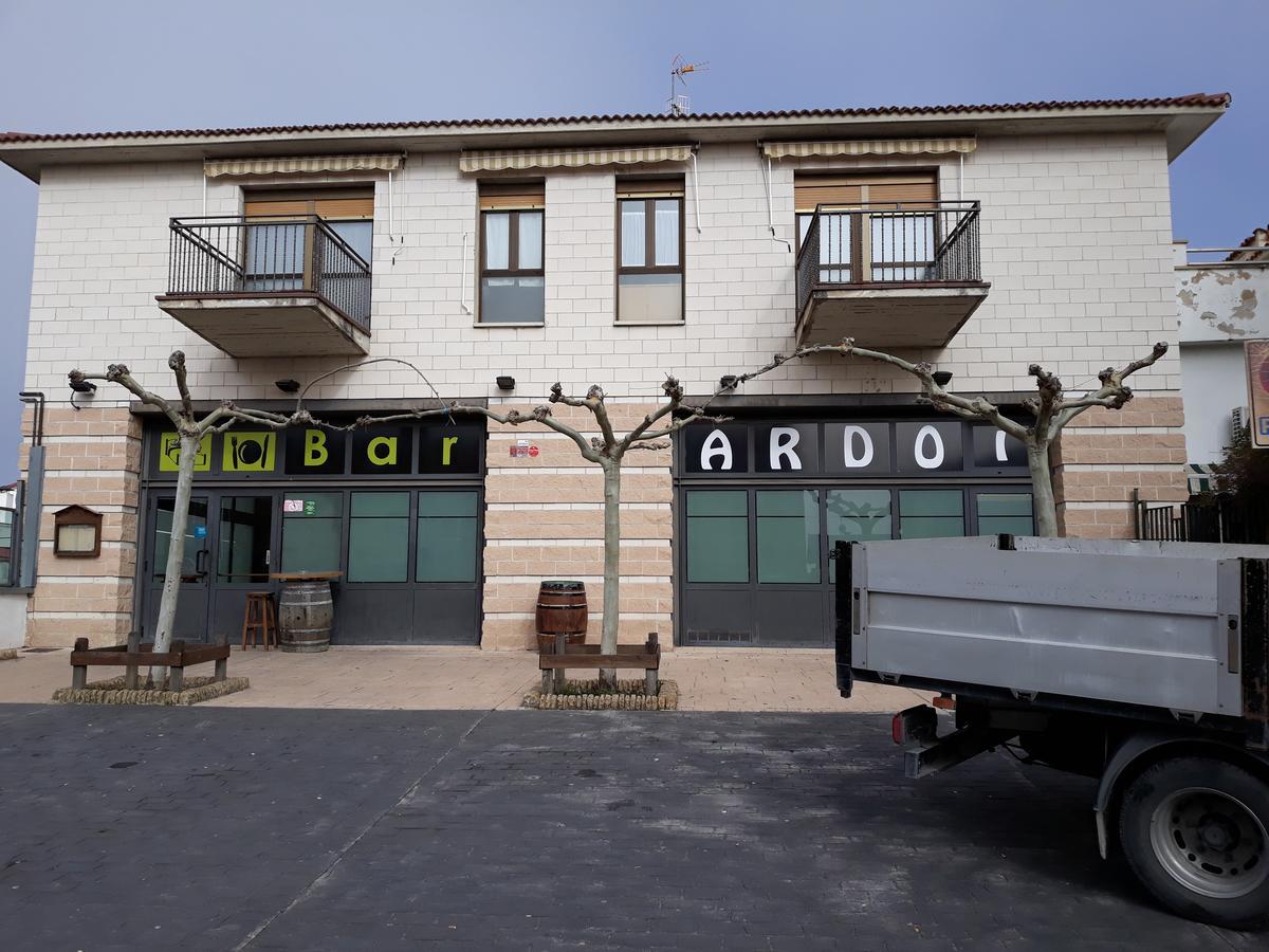 Hostal Ardoi Zizur Mayor Exterior foto