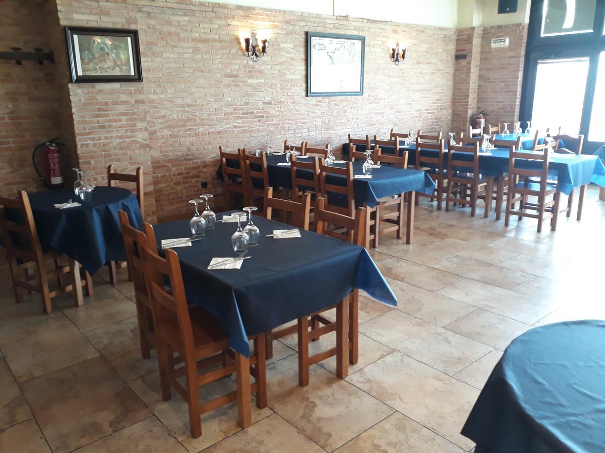 Hostal Ardoi Zizur Mayor Exterior foto